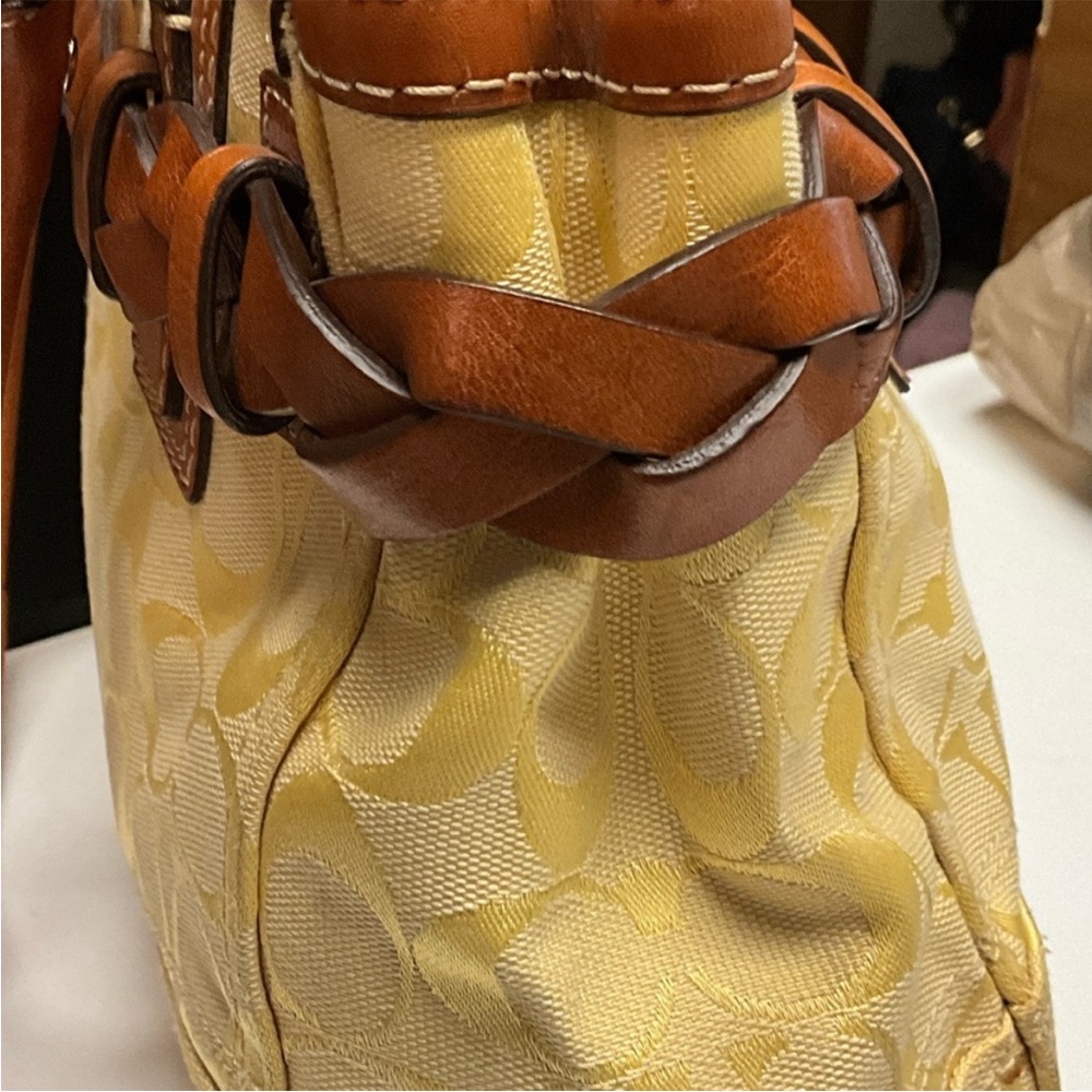 Coach Vintage Hampton Signature Carryall Satchel - Picture 5 of 11